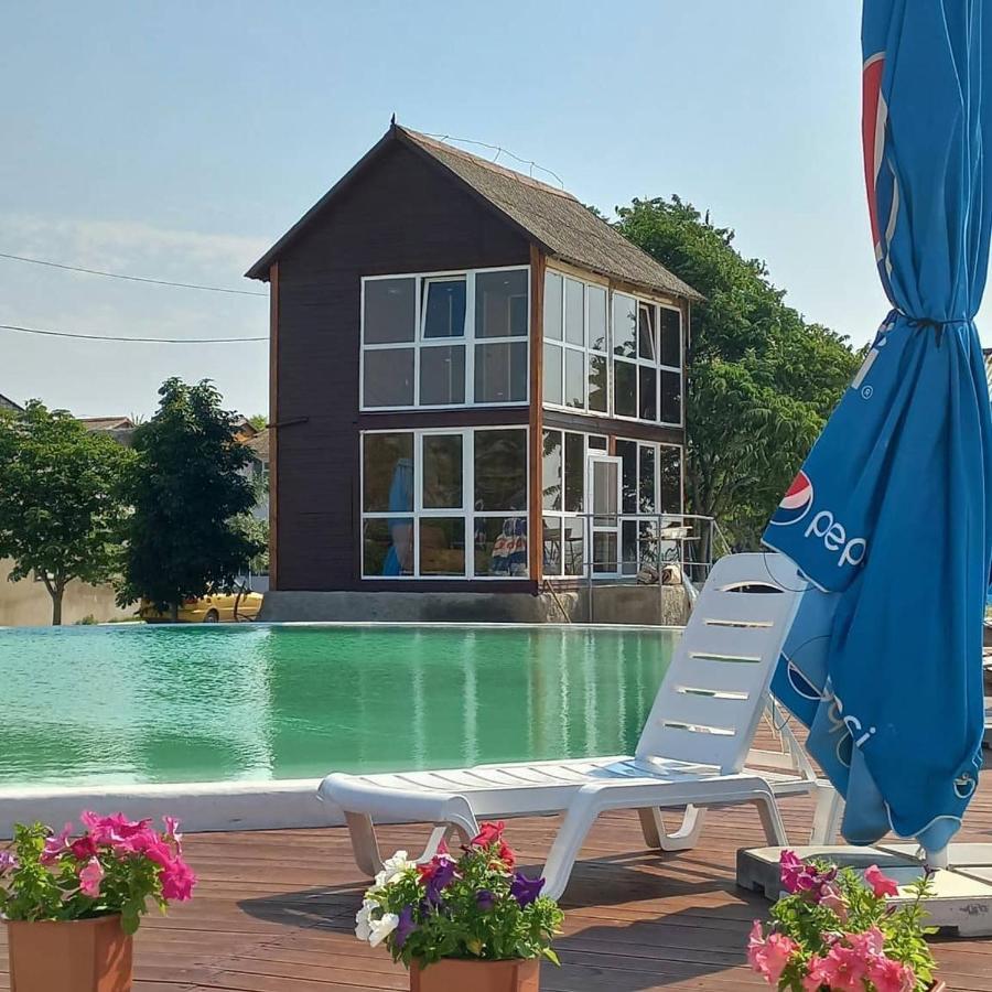 Б/О Pina Colada Ochakiv Exterior foto